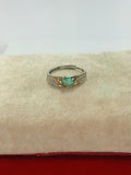 Anillo de esmeralda corte oval