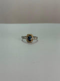 Anillo de zafiro corte oval