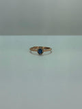 Anillo de zafiro solitario