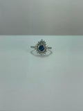 Anillo de zafiro corte lagrima
