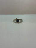 Anillo de zafiro corte redondo