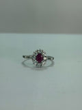 Anillo de Rubí diseño corte oval