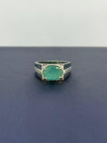 Anillo de esmeralda corte Oval Franqueado