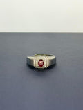 Anillo de Rubí Corte Cojin