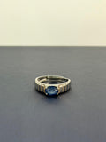 Anillo de Zafiro Corte Oval