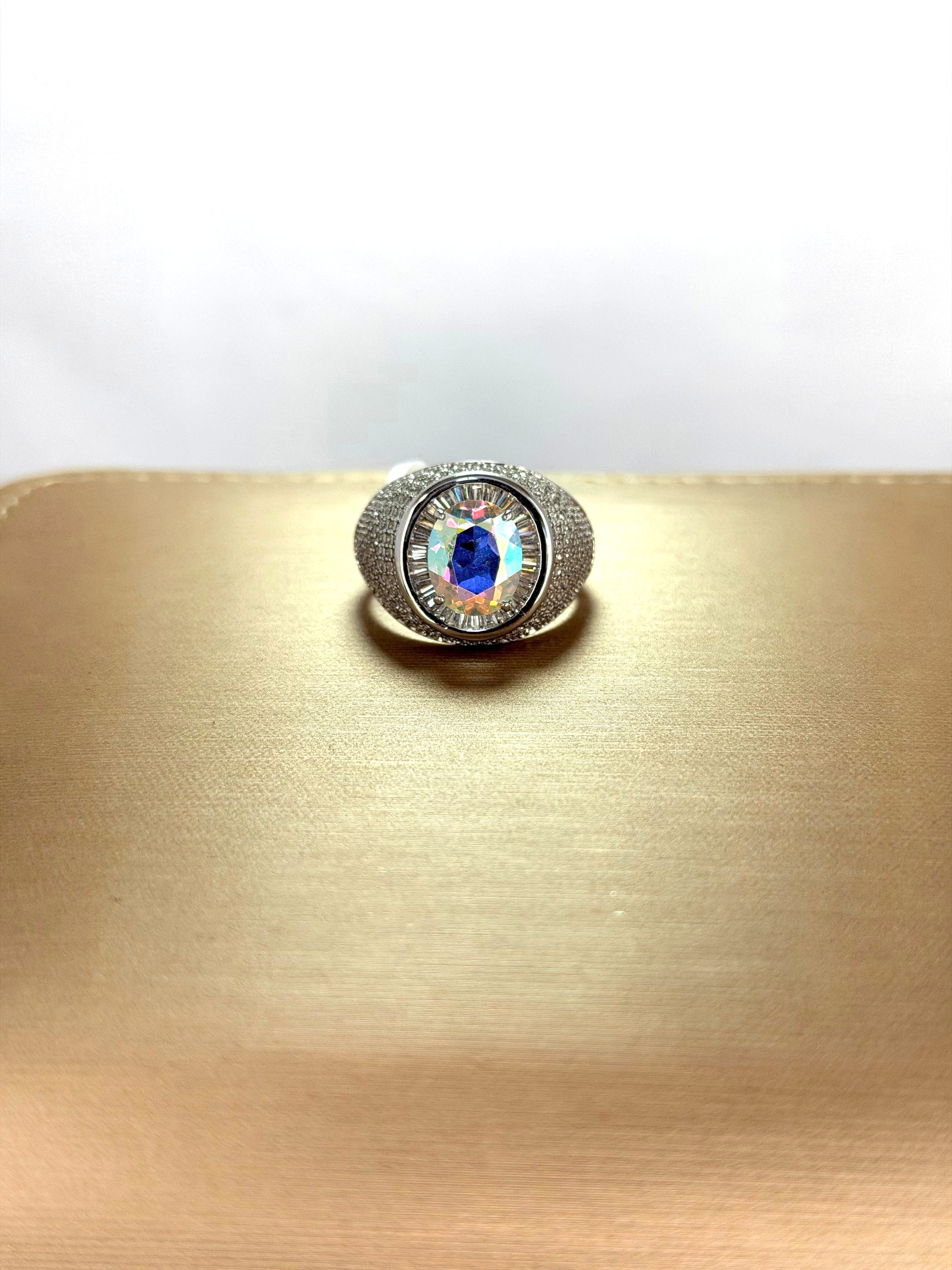 Anillo tipo sello de Domo de Cuarzo Mistico