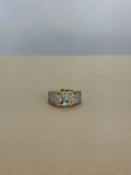 Anillo Aguamarina  de Banda Ancha con Pavé